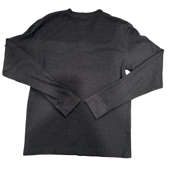 St. John’s Bay Men Gray Henley Long Sleeve Thermal Shirt Medium Layering Fall - Picture 2 of 5